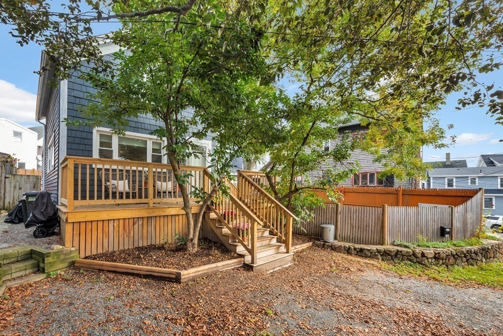 16 R Spring Street Gloucester, MA 01930 - Photo 2 of 42 Gallery Image 2