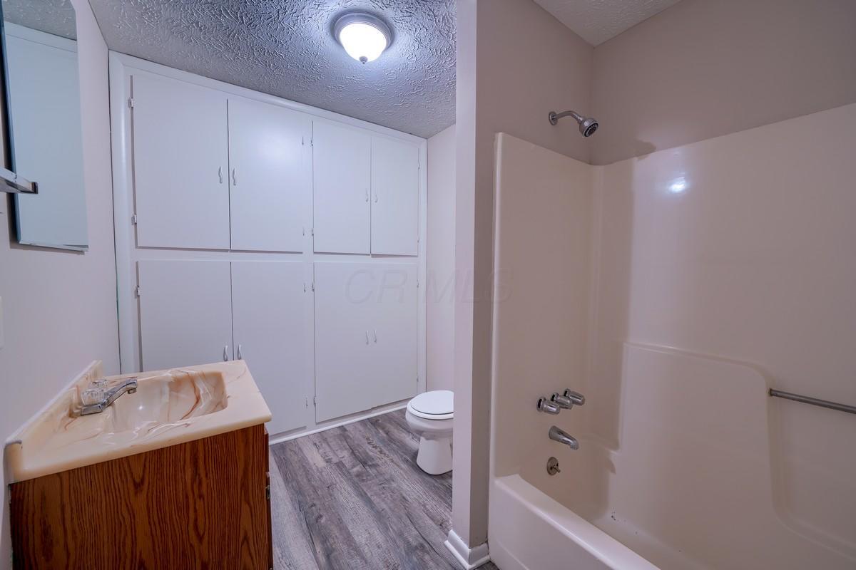 11775 London Road Orient, OH 43146 - Photo 17 of 31 Gallery Image 17