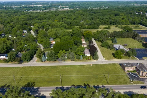 $38,115 | Lot 16 Ravine Lane, Carpentersville, IL 60110