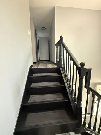 $259,900 | 2122 Willow Trail, North Mankato, MN 56003