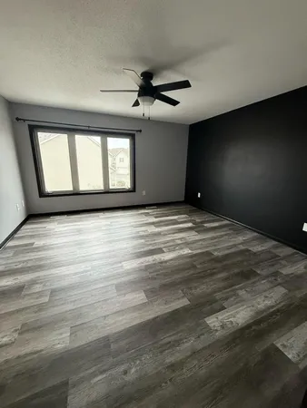 $259,900 | 2122 Willow Trail, North Mankato, MN 56003