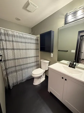 $259,900 | 2122 Willow Trail, North Mankato, MN 56003