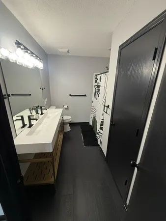 $259,900 | 2122 Willow Trail, North Mankato, MN 56003