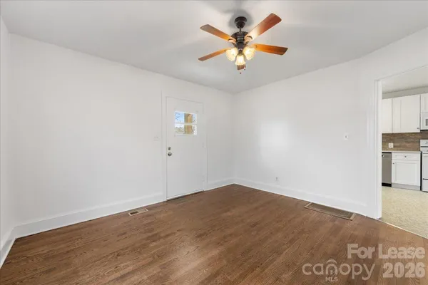 $1,350 | 5711 Oak Drive, Charlotte, NC 28216