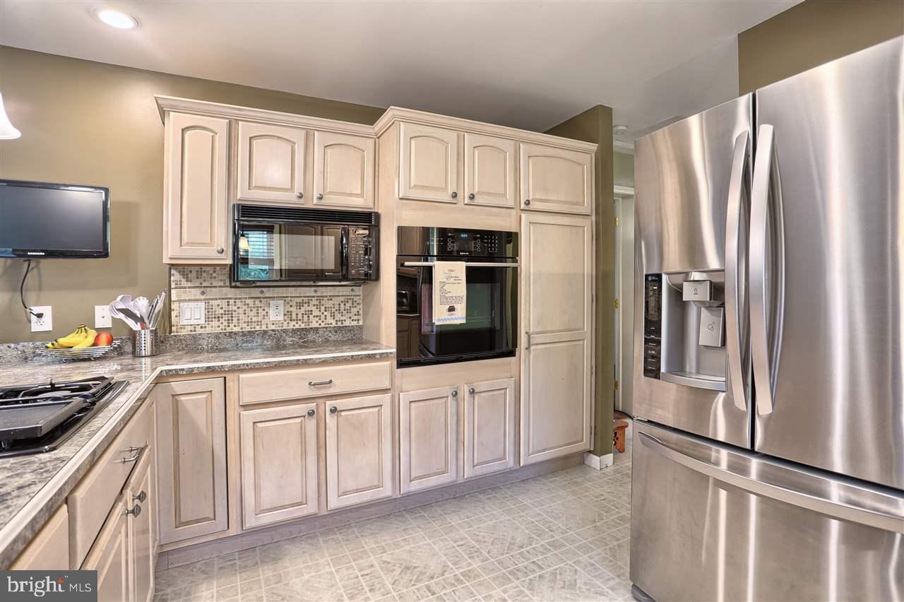 795 Bentzel Road Lewisberry, PA 17339 - Photo 8 of 25 Gallery Image 8
