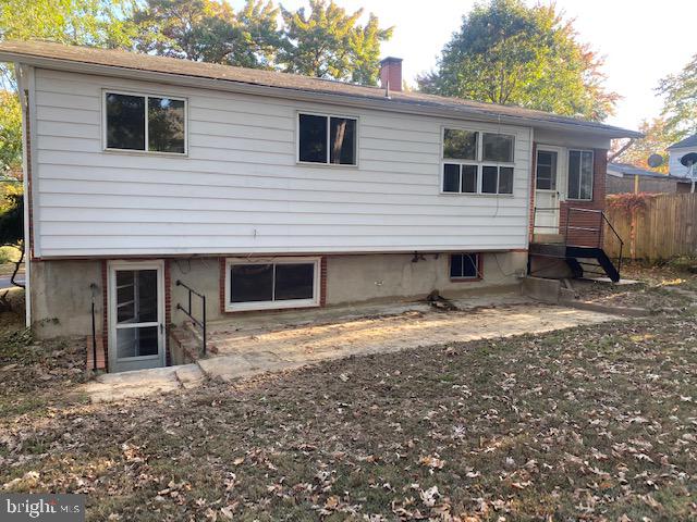 923 Malta Lane Silver Spring, MD 20901 - Photo 29 of 33 Exterior rear