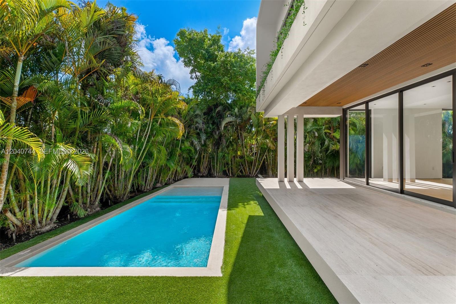 165 Hampton Lane Key Biscayne, FL 33149 - Photo 21 of 50