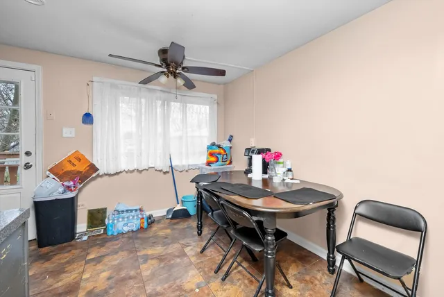 $154,900 | 350 East Tulip Drive, Glenwood, IL 60425