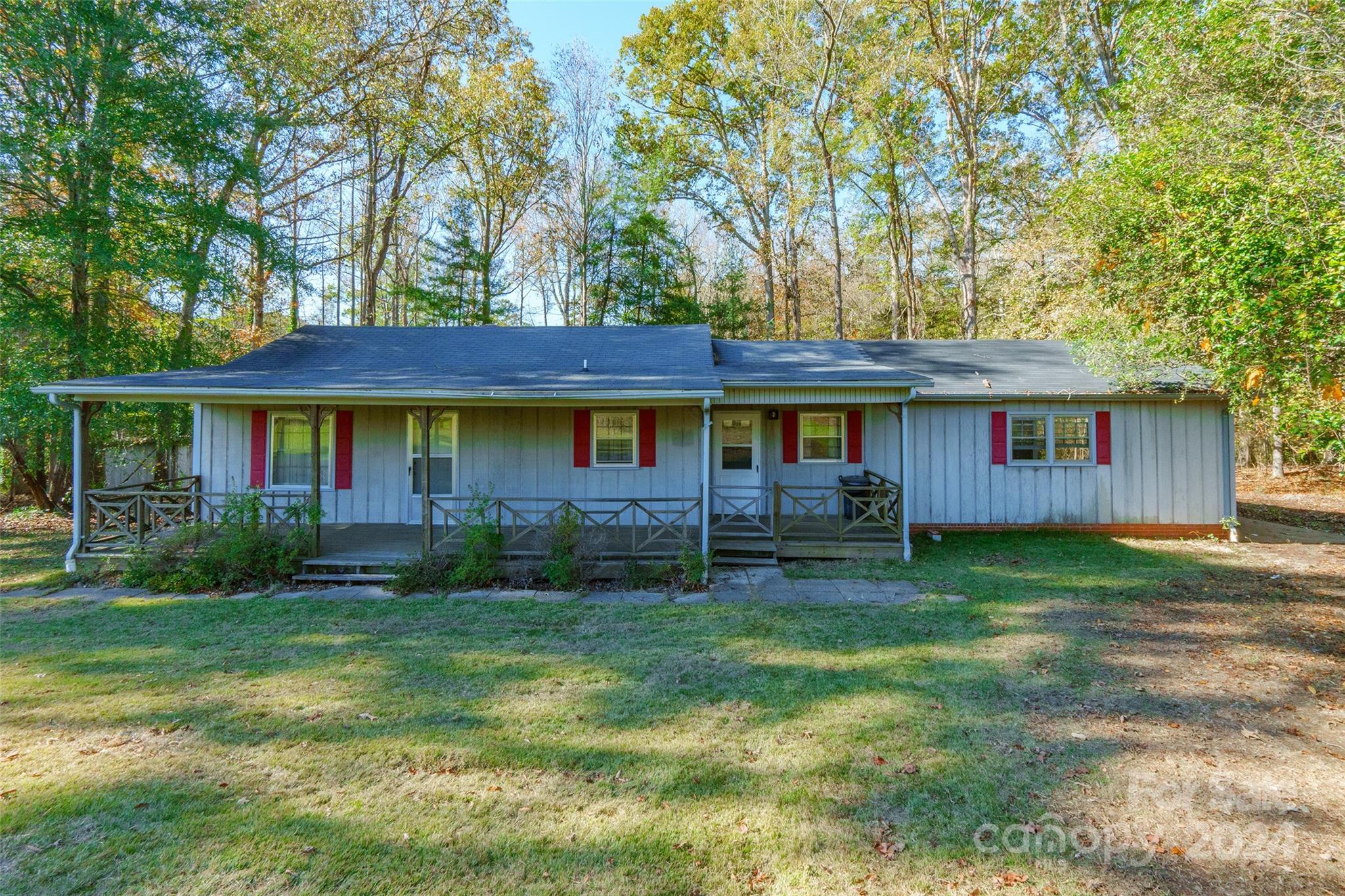 616 Gillsbrook Road Lancaster, SC 29720 - Photo 2 of 25 Gallery Image 2