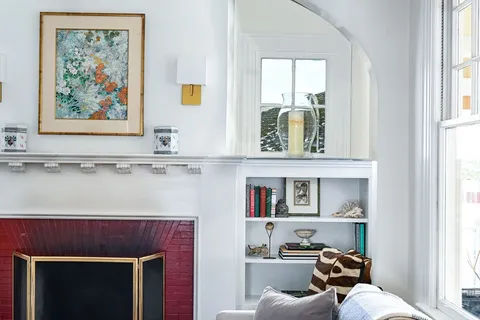 $699,900 | 6 Clinton Place, New Bedford, MA 02740