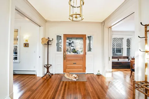 $699,900 | 6 Clinton Place, New Bedford, MA 02740