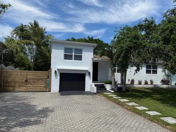 $4,199 | 711 Northeast 8th Avenue, Boynton Beach, FL 33435