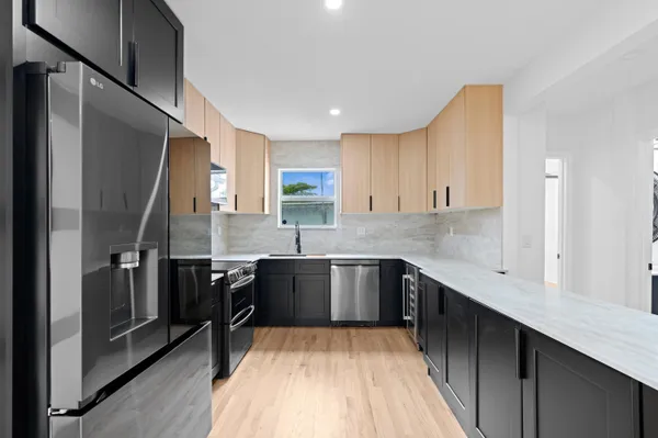 $4,199 | 711 Northeast 8th Avenue, Boynton Beach, FL 33435