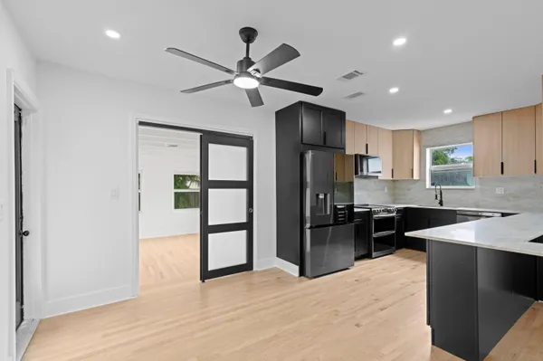 $4,199 | 711 Northeast 8th Avenue, Boynton Beach, FL 33435