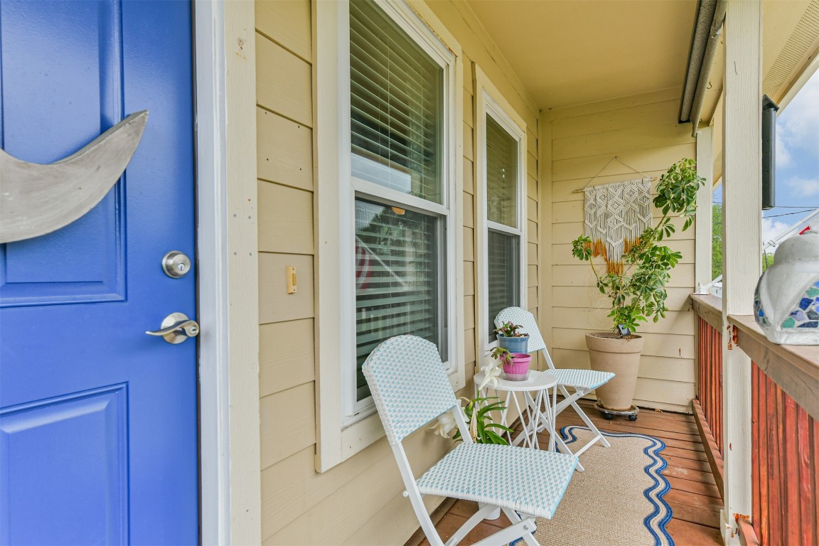 448 7th Street Dickinson, TX 77539 - Photo 9 of 32