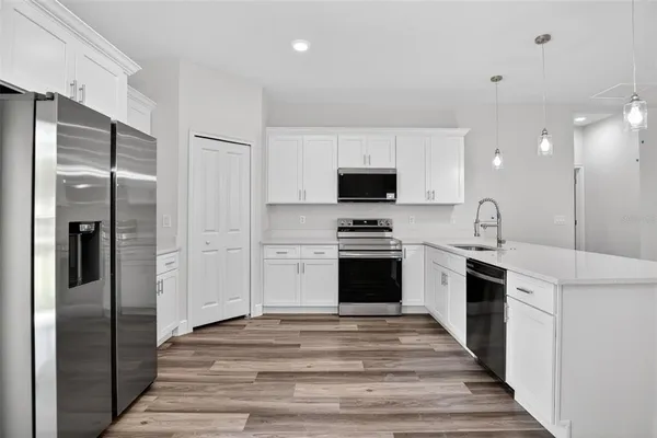 $301,500 | 9129 North Anton Way, Citrus Springs, FL 34434