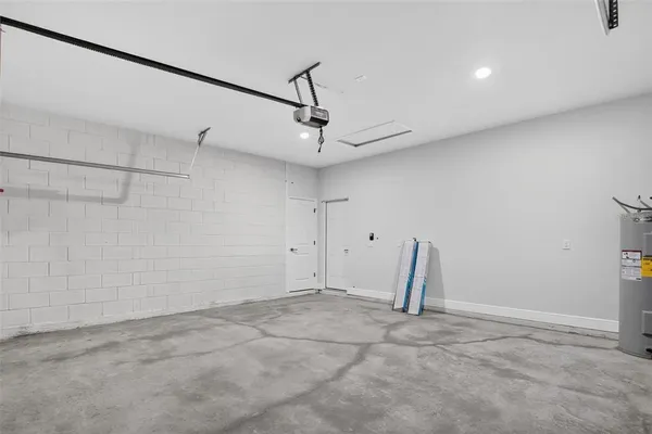 $301,500 | 9129 North Anton Way, Citrus Springs, FL 34434