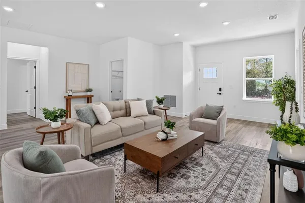 $301,500 | 9129 North Anton Way, Citrus Springs, FL 34434