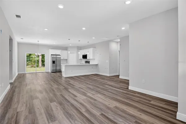 $301,500 | 9129 North Anton Way, Citrus Springs, FL 34434