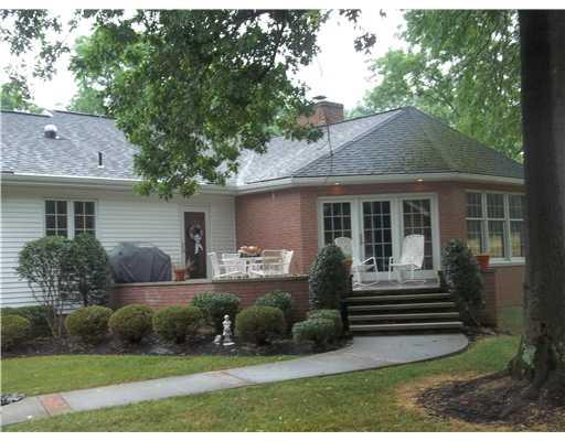 1278 Chapin Road New Castle, PA 16105 - Photo 16 of 18 Patio/Deck.
