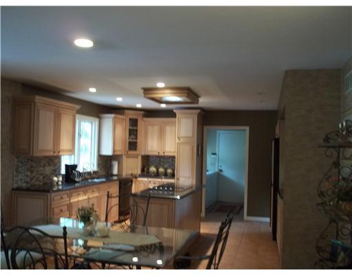 1278 Chapin Road New Castle, PA 16105 - Photo 6 of 18 Kitchen.