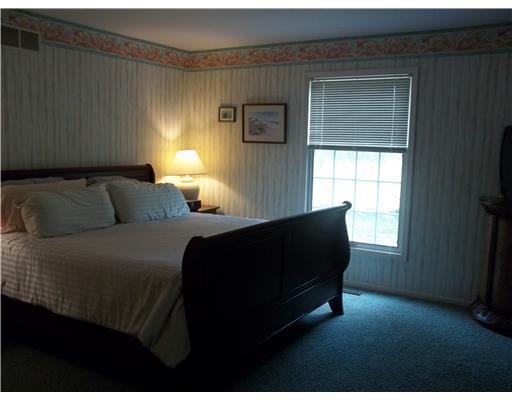 1278 Chapin Road New Castle, PA 16105 - Photo 10 of 18 Master Bedroom.