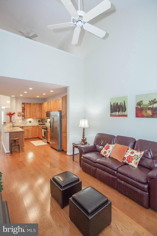 7035 Haycock Road, Unit F Falls Church, VA 22043 - Photo 12 of 30 Family Room