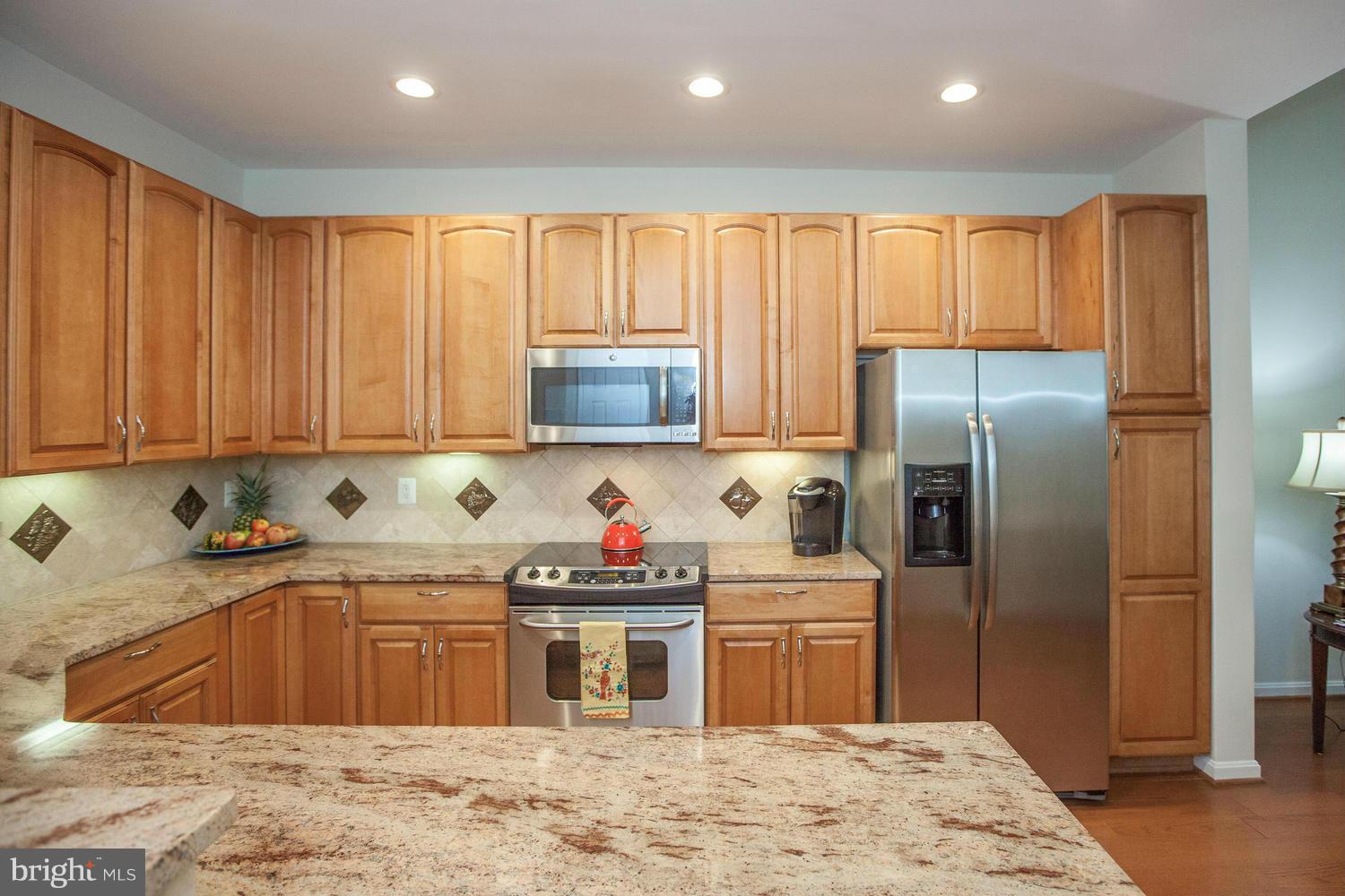 7035 Haycock Road, Unit F Falls Church, VA 22043 - Photo 9 of 30 Kitchen