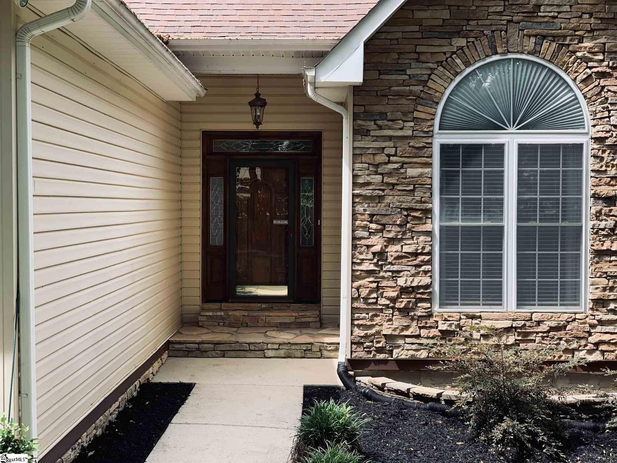 222 McCall Road Simpsonville, SC 29680 - Photo 2 of 34