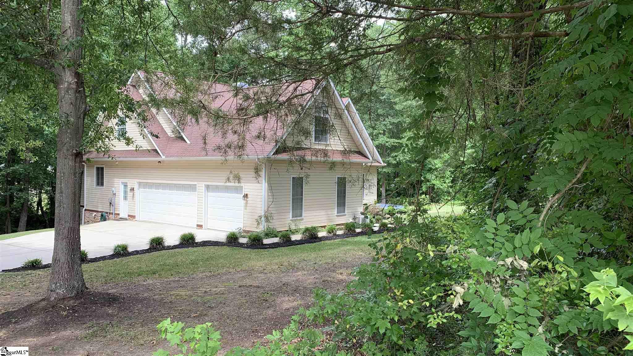 222 McCall Road Simpsonville, SC 29680 - Photo 27 of 34