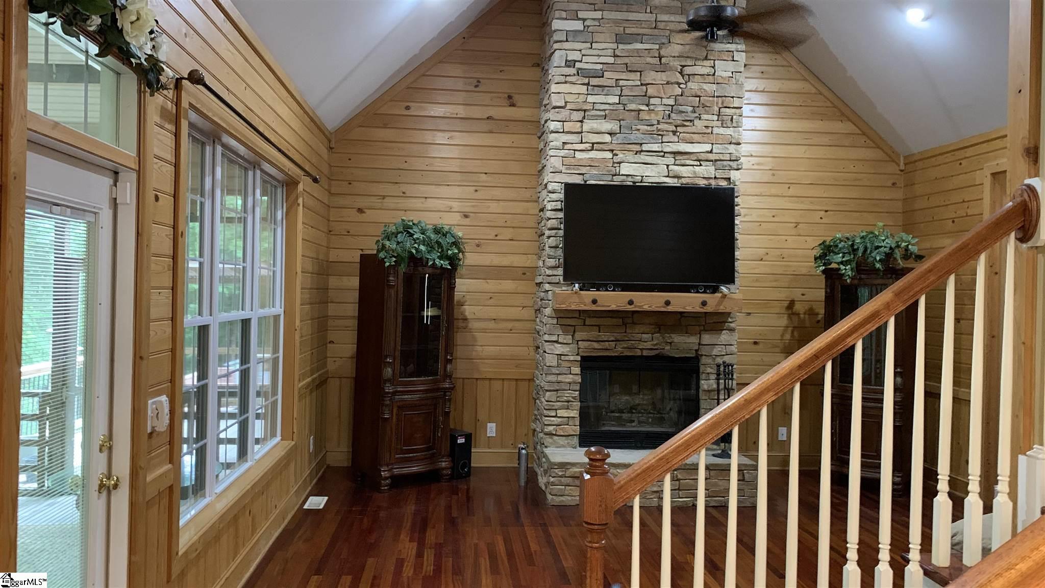 222 McCall Road Simpsonville, SC 29680 - Photo 4 of 34