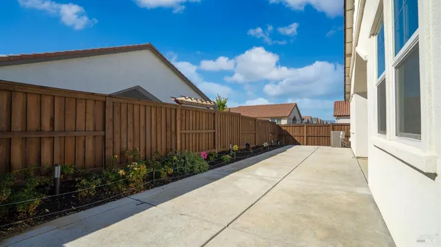 $585,000 | 2195 Prairie Way, Dixon, CA 95620