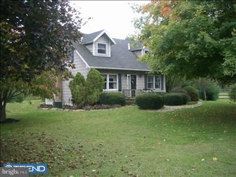 294 Sharon Road Robbinsville, NJ 08691 - Photo 3 of 6 Gallery Image 3