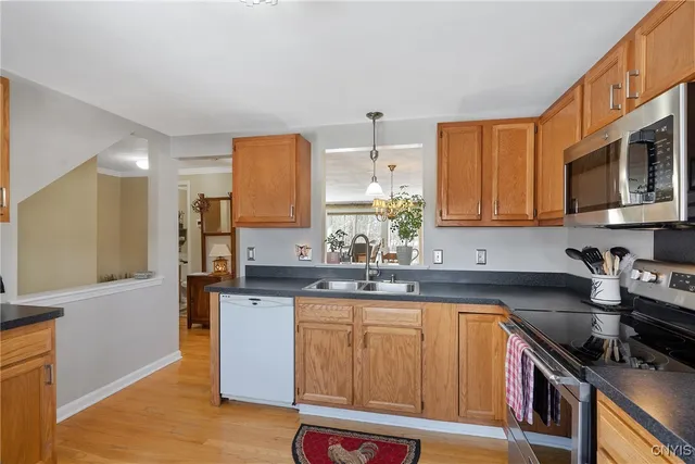 $249,900 | 8205 Boatwatch Drive, Clay, NY 13027