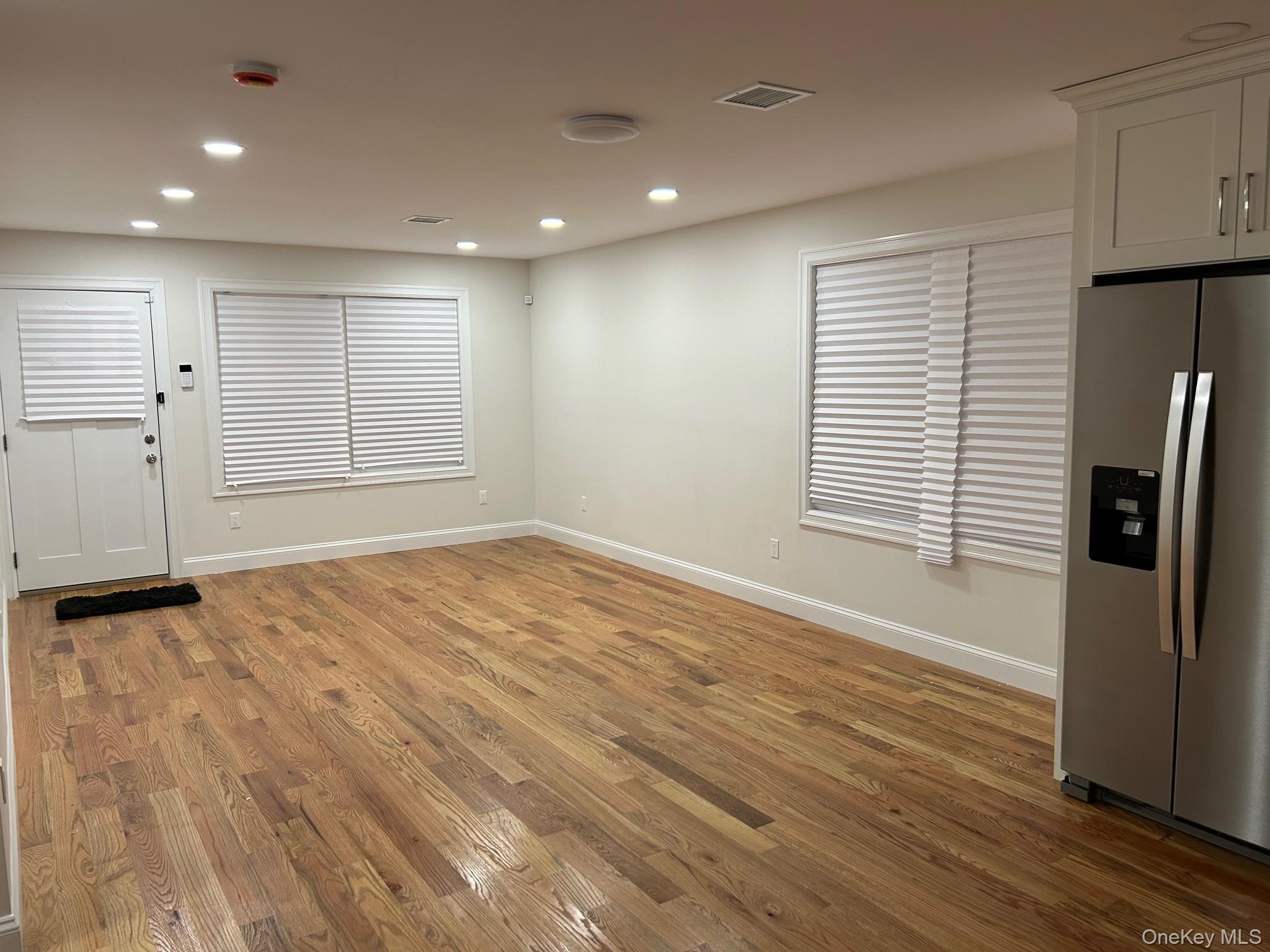 53 Hewlett Street Hempstead, NY 11550 - Photo 3 of 3