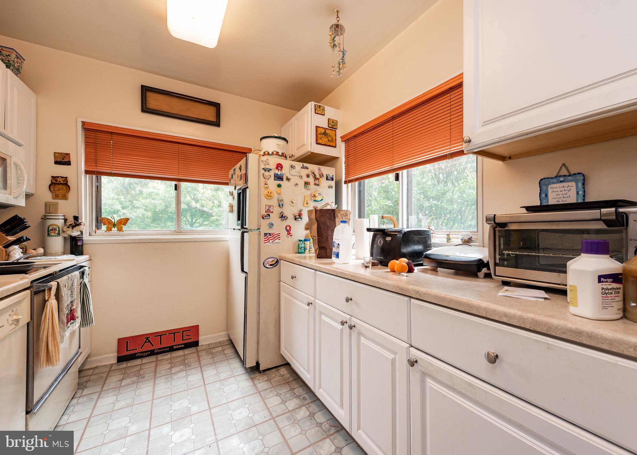 5910 Taylor Road Riverdale, MD 20737 - Photo 8 of 21 Kitchen