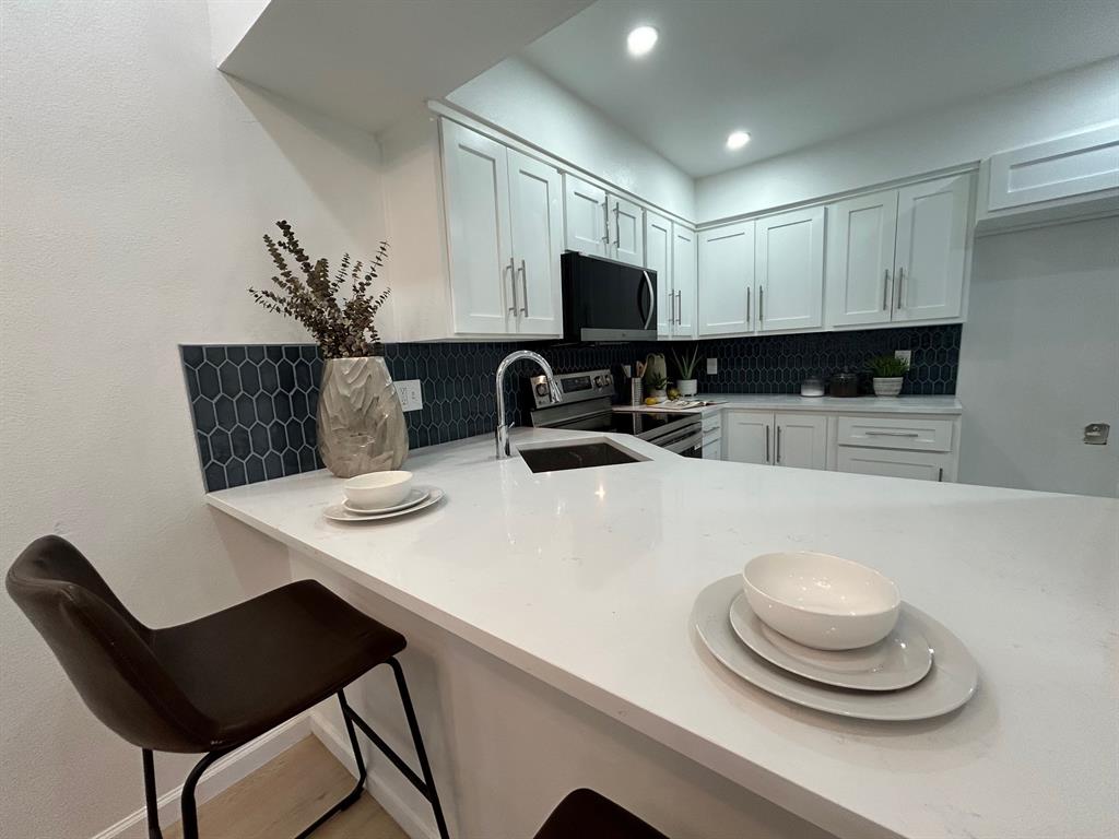 8545 Midpark Road, Unit 9 Dallas, TX 75240 - Photo 18 of 24