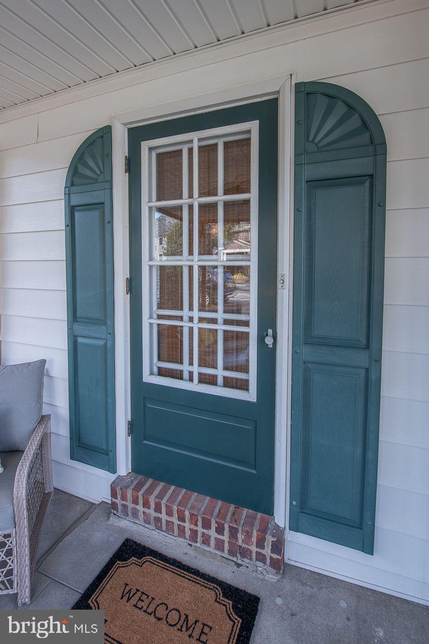 127 Walsh Road Lansdowne, PA 19050 - Photo 8 of 55