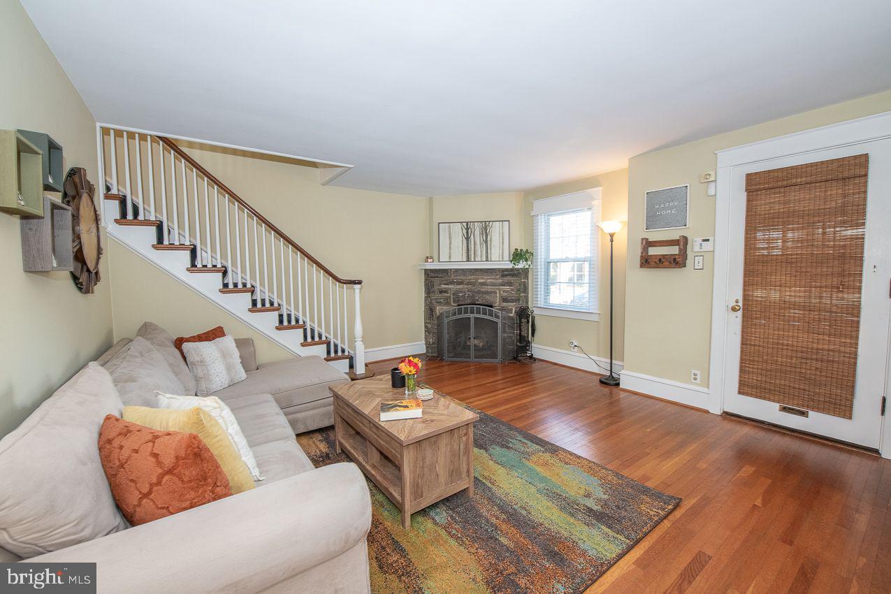 127 Walsh Road Lansdowne, PA 19050 - Photo 9 of 55