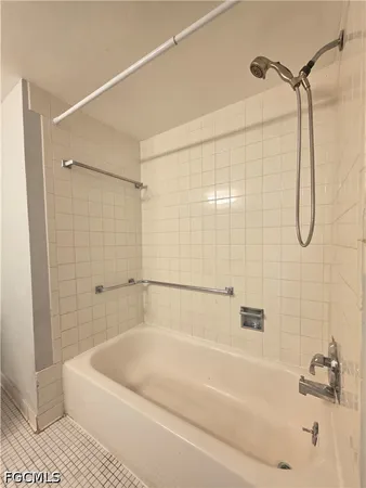 $1,450 | 1849 Maravilla Avenue, Unit A14, Fort Myers, FL 33901