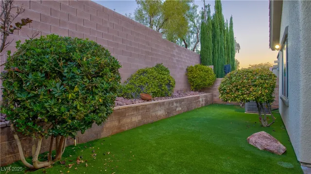 $510,000 | 11284 Emerald Pine Lane, Las Vegas, NV 89138