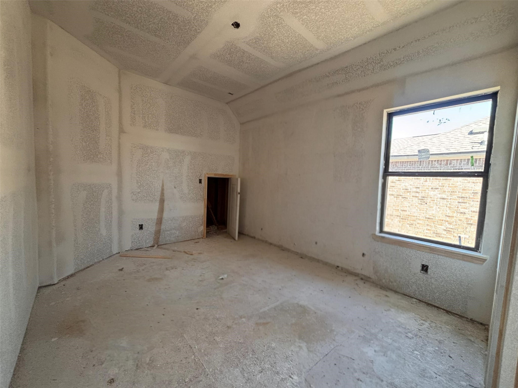 7826 Jasper Meadows Way Angleton, TX 77515 - Photo 20 of 34 a view of an empty room with a window