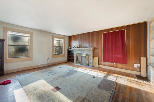 $175,000 | 317 Main Street, Ellsworth, ME 04605