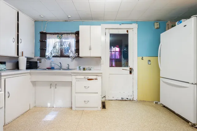 $175,000 | 317 Main Street, Ellsworth, ME 04605