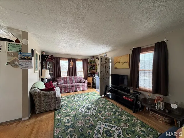 $115,000 | 2110 Pleasant Street, Hannibal, MO 63401