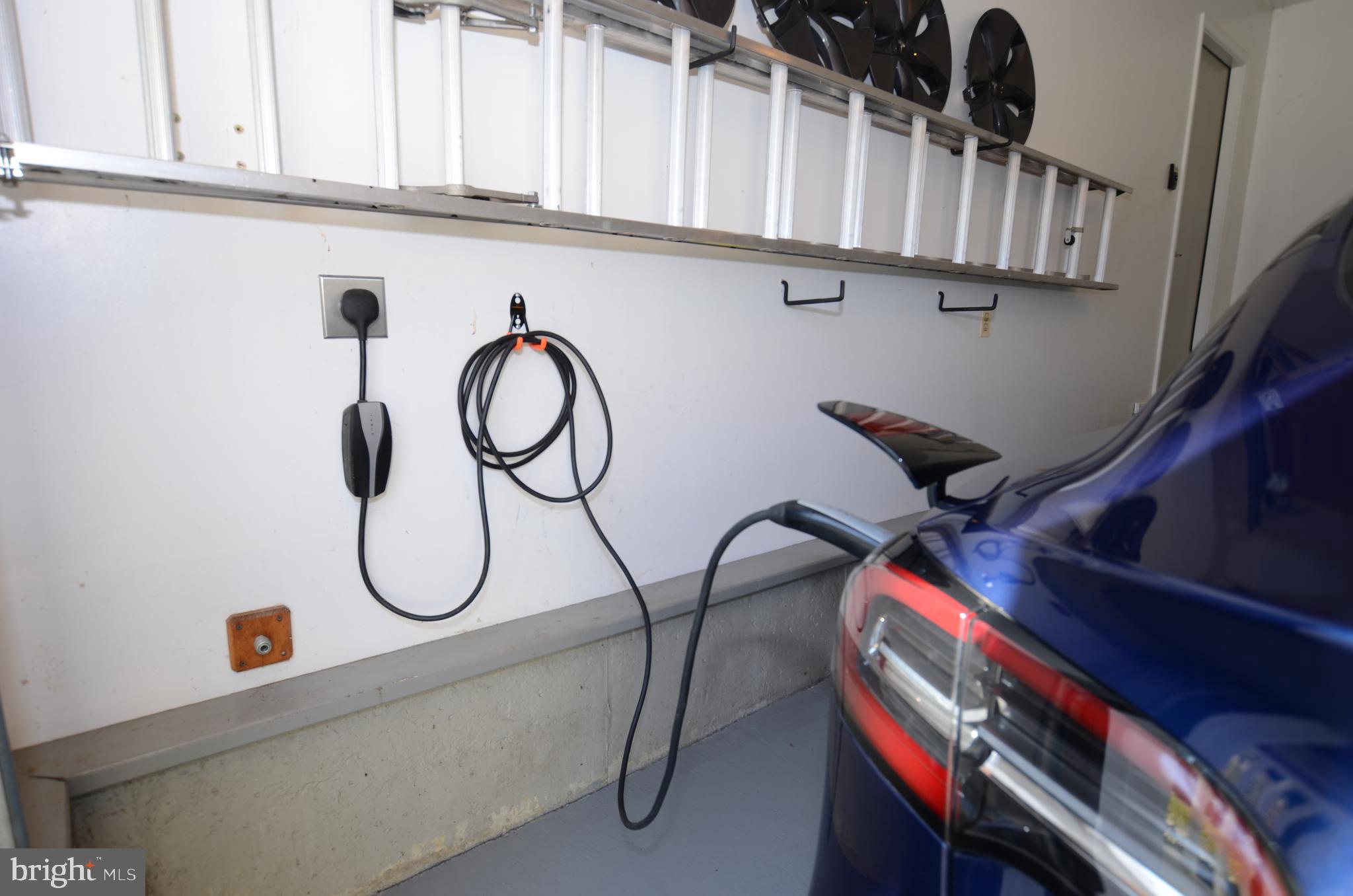 918 Berwick Drive Annapolis, MD 21403 - Photo 42 of 71 Level 2 50 Amp EV Charging station