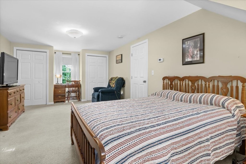 20 Hutchinson Road Walpole, MA 02081 - Photo 27 of 42 Gallery Image 27