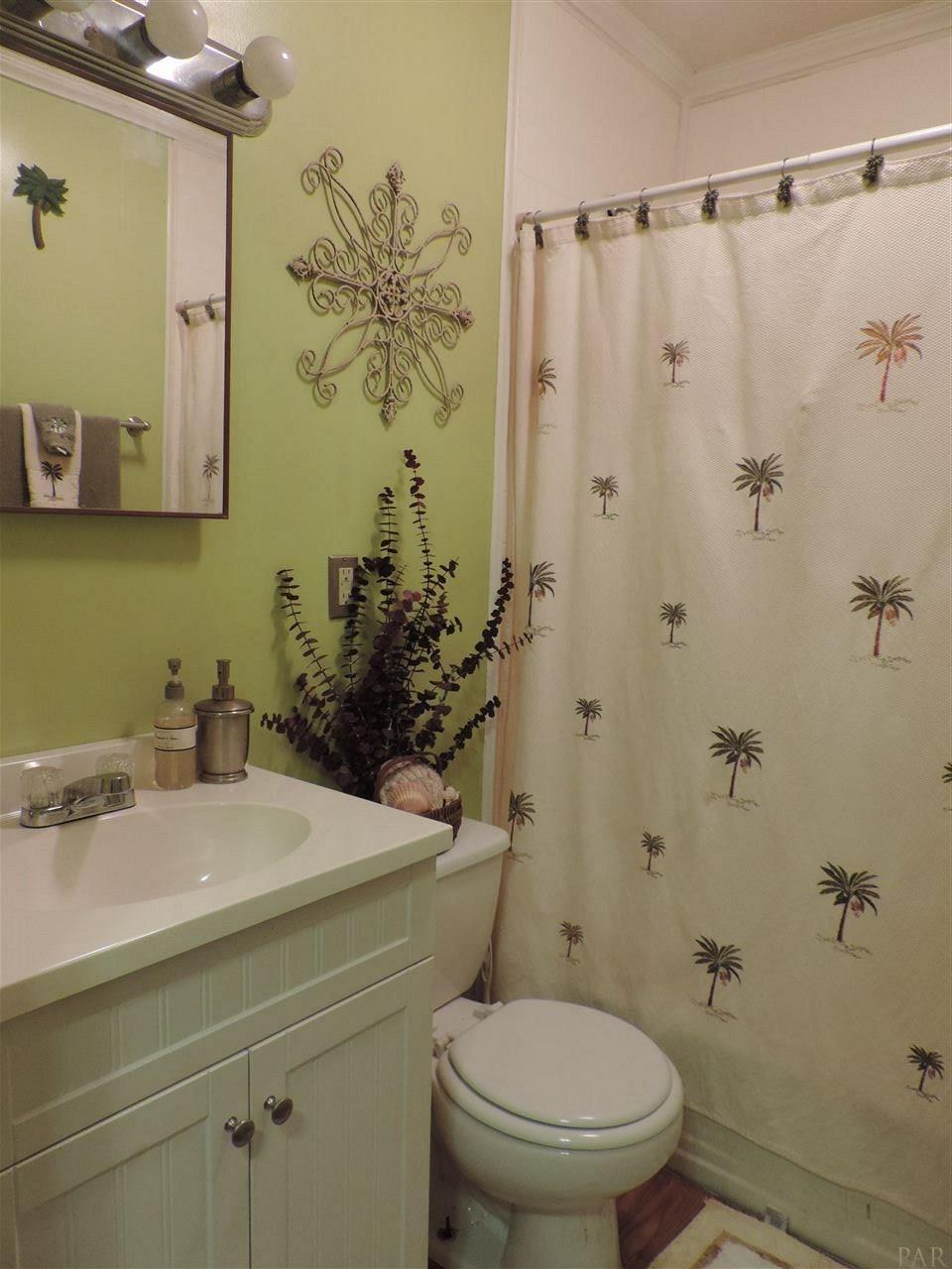 1104 Isabella Road Cantonment, FL 32533 - Photo 13 of 21