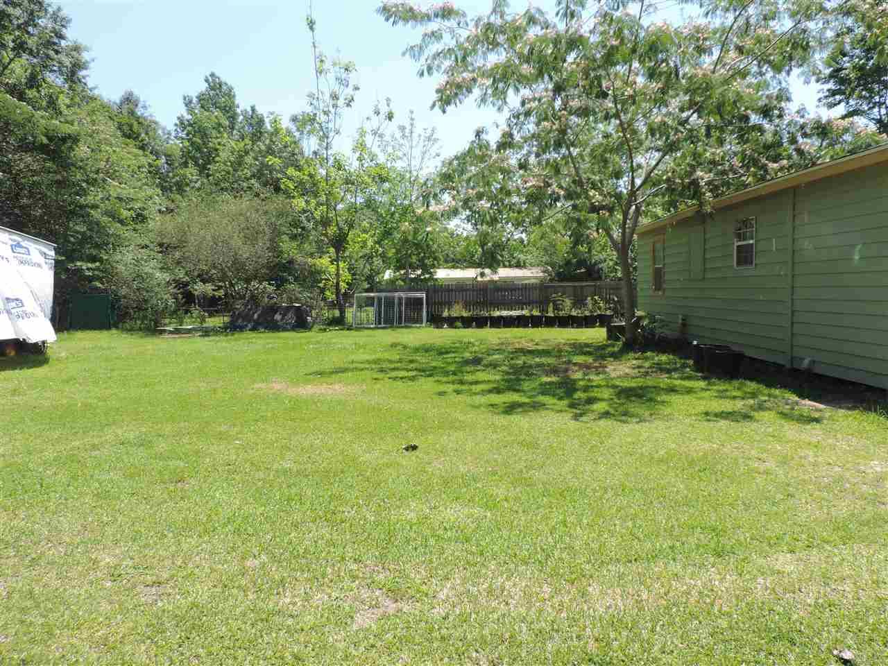 1104 Isabella Road Cantonment, FL 32533 - Photo 17 of 21