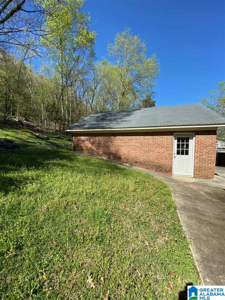 1302 Park Avenue Oneonta, AL 35121 - Photo 23 of 48